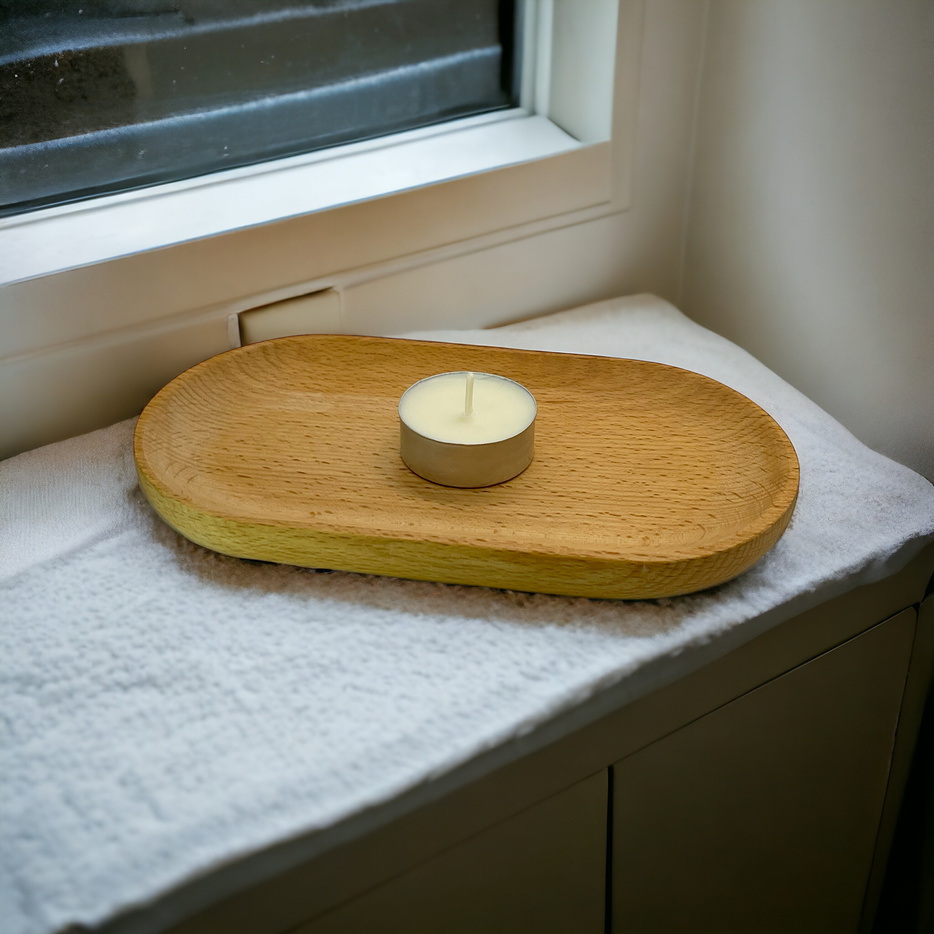 Product photography: High-quality images of products for commercial use, enhancing brand visibility and appeal. This service includes careful planning of shots, professional lighting, and precise composition to showcase the product&#39;s features and details.